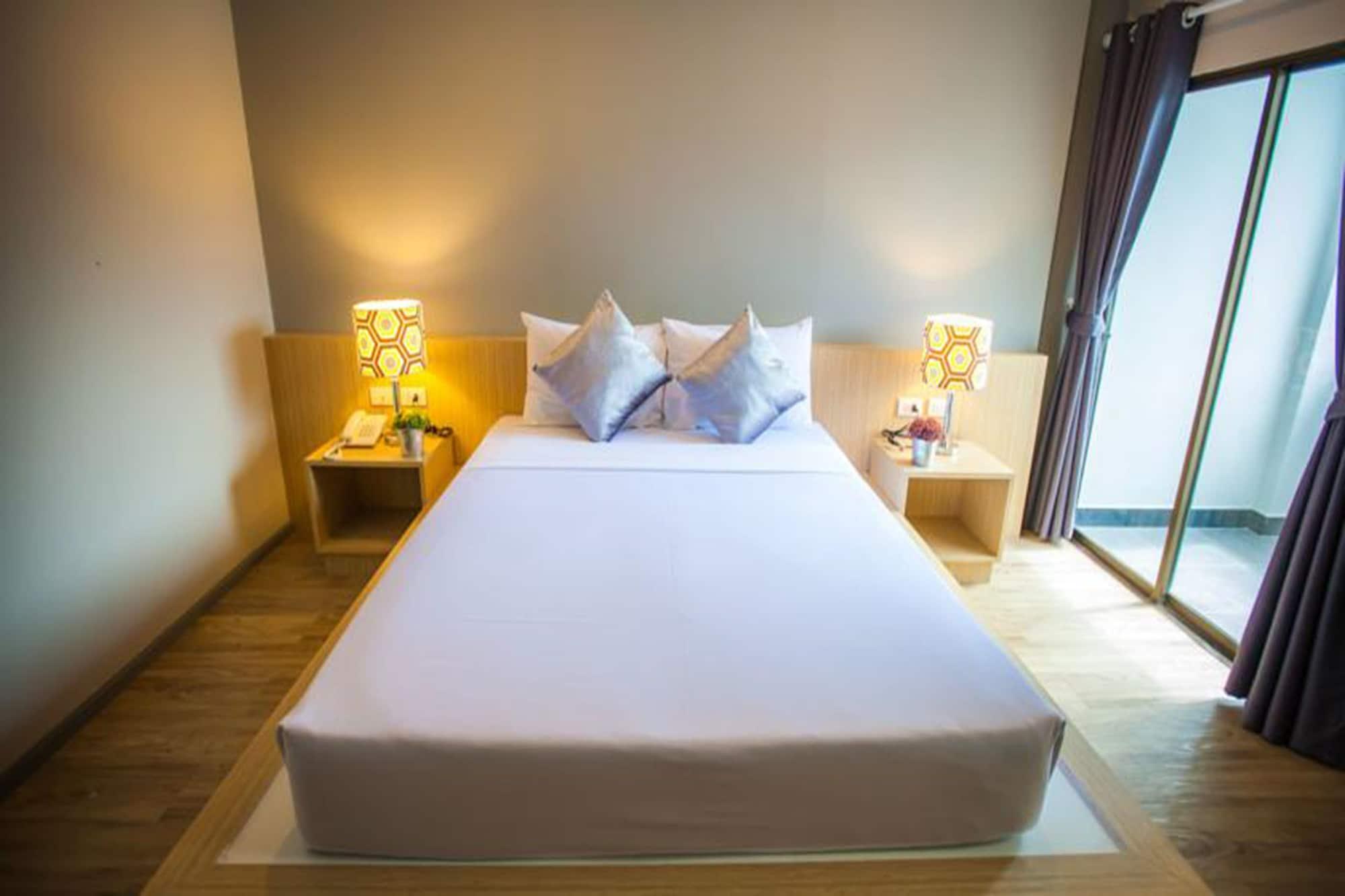 Rayong President Hotel Екстериор снимка