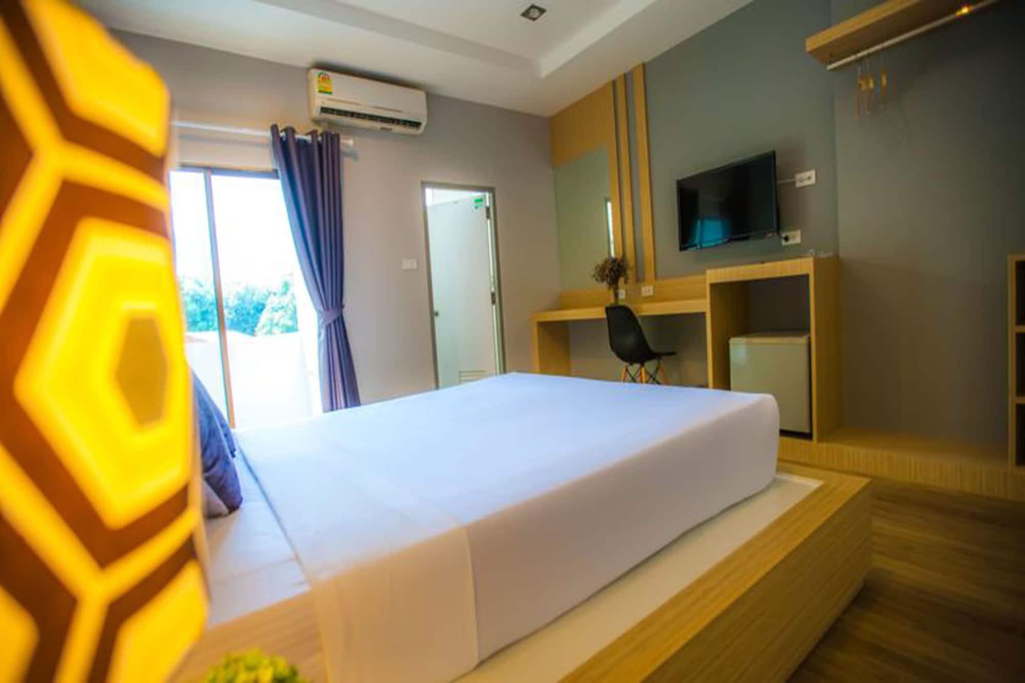 Rayong President Hotel Екстериор снимка